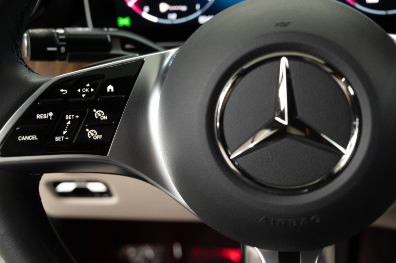 Certified 2026 Mercedes-Benz C 300 Sedan image 28
