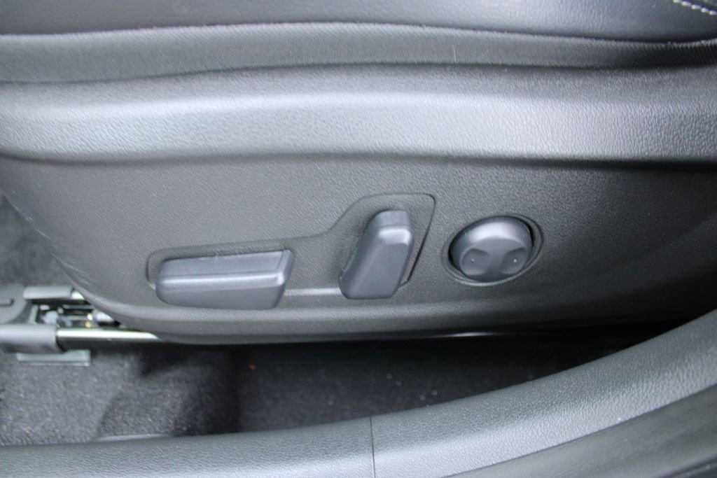 Used 2020 Hyundai Kona Limited image 26