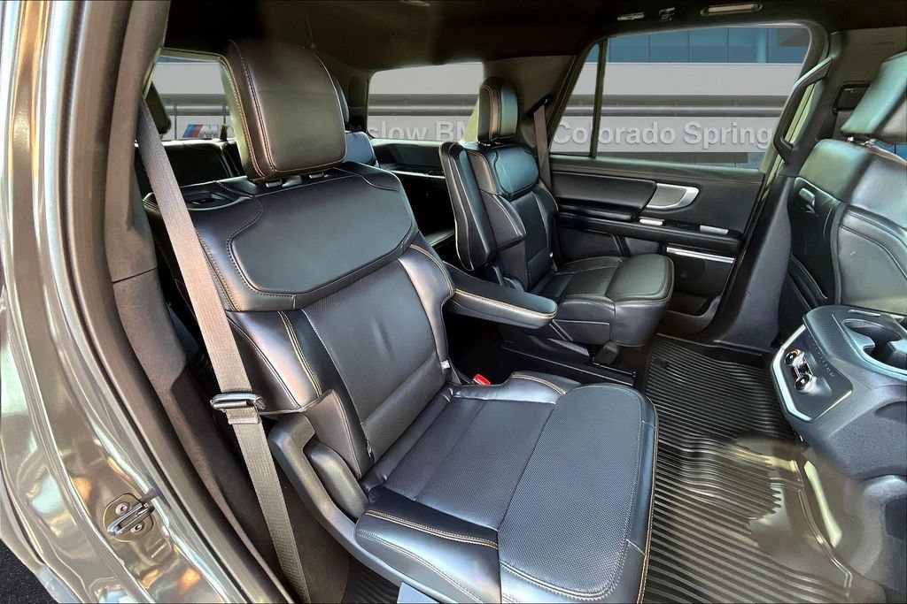 Used 2025 Ford Expedition Tremor AWD/4WD image 25