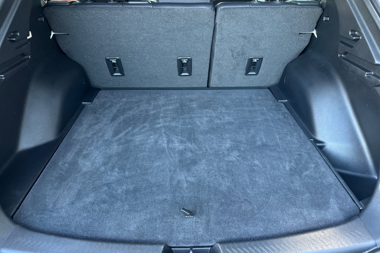 Used 2025 Chevrolet Equinox EV LT w/ Convenience Package image 18