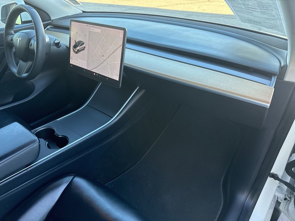 Used 2020 Tesla Model Y Long Range image 21