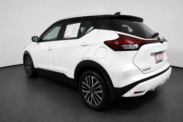 Used 2024 Nissan Kicks SV FWD image 6