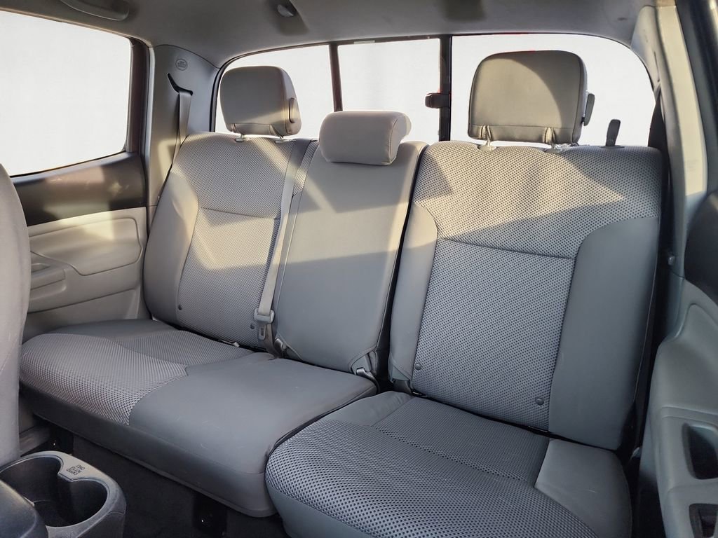 Used 2015 Toyota Tacoma 4x4 Double Cab image 13