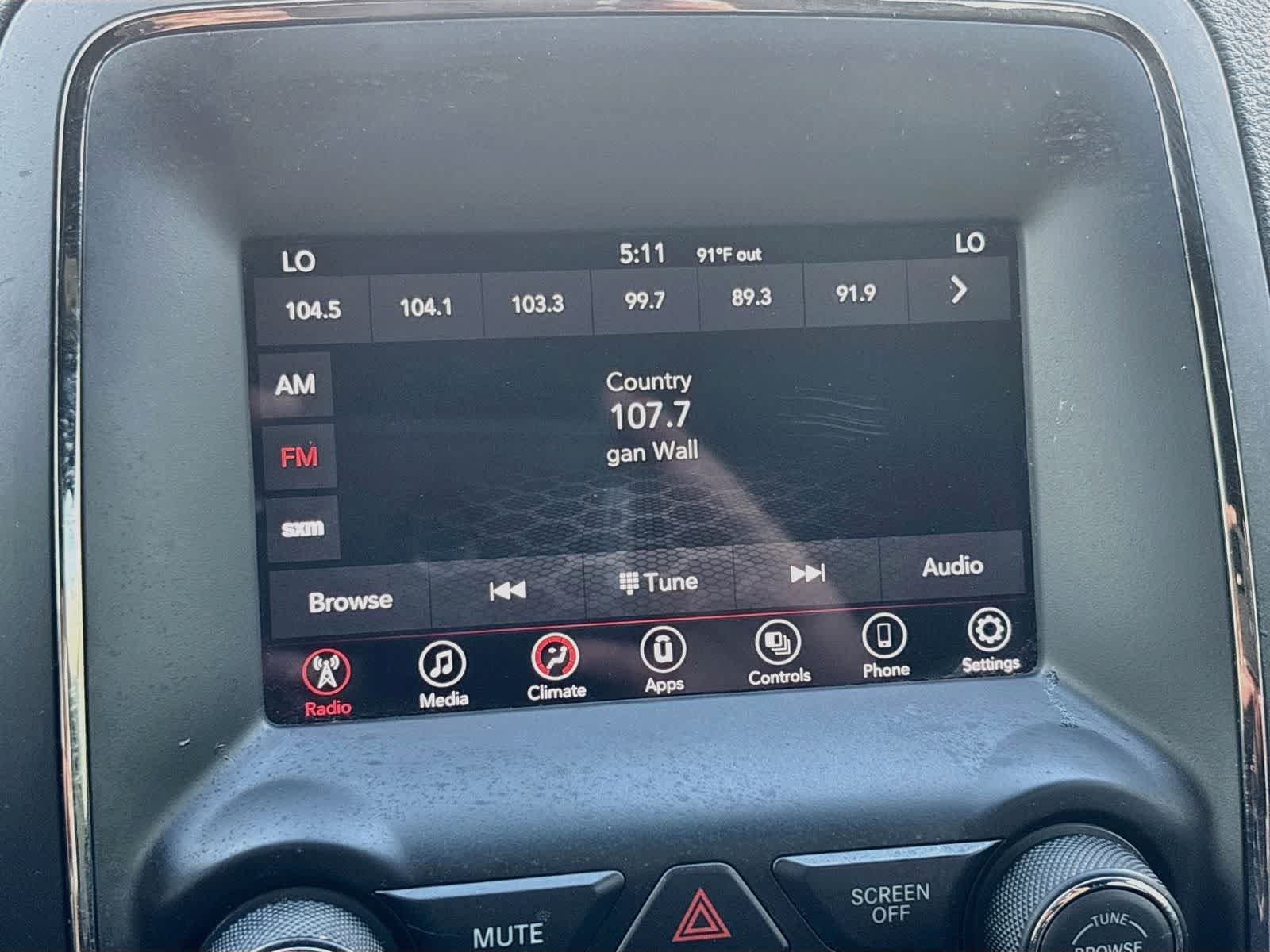 Used 2020 Dodge Durango GT w/ Blacktop Package RWD image 14