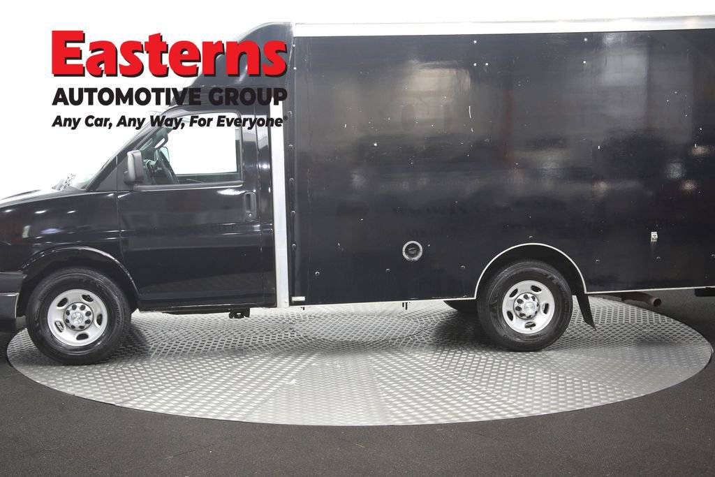Used 2017 Chevrolet Express 3500 RWD image 56