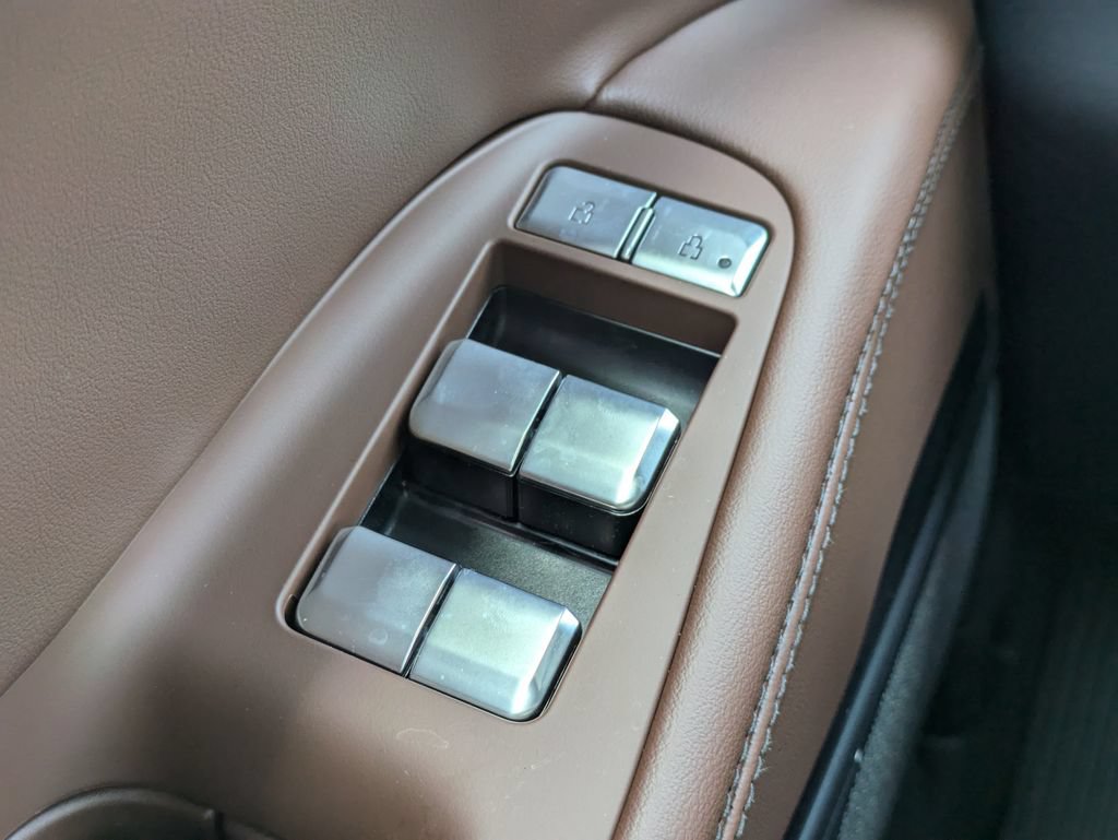 New 2027 Lincoln Navigator Reserve AWD/4WD image 27