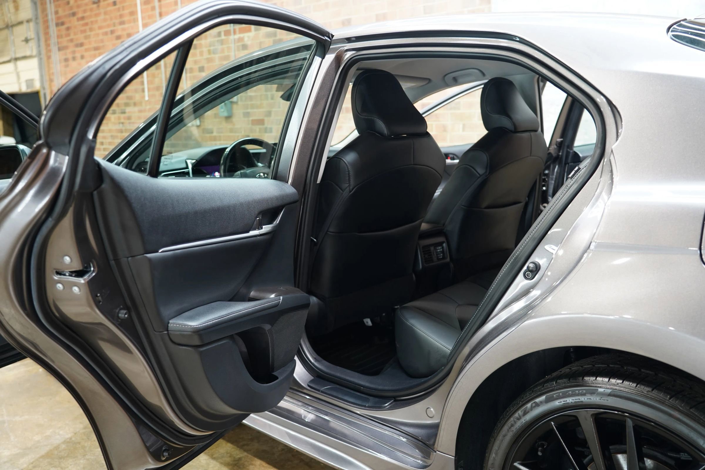 Used 2023 Toyota Camry XSE image 38