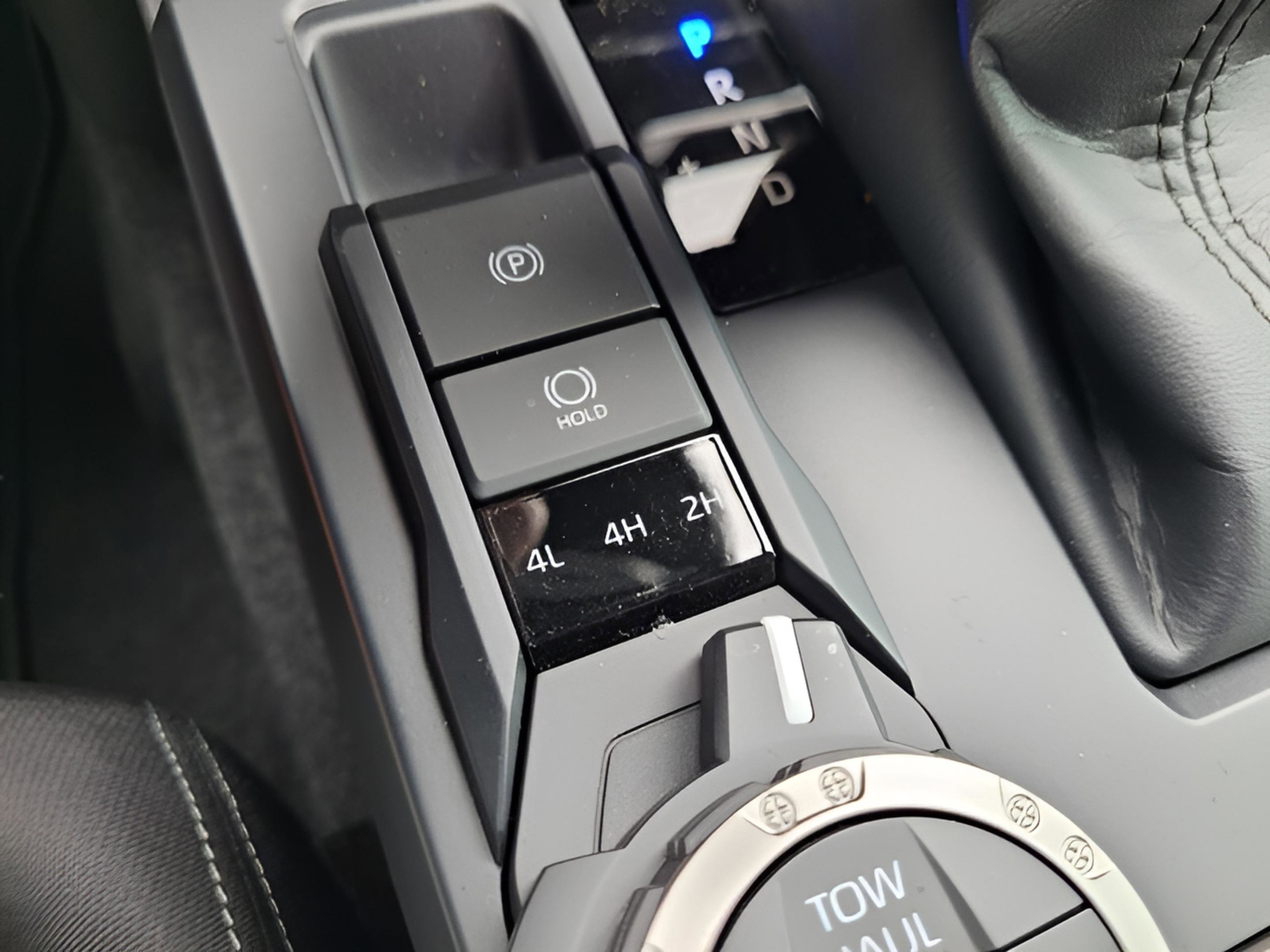 Certified 2025 Toyota Tacoma TRD Off-Road image 28