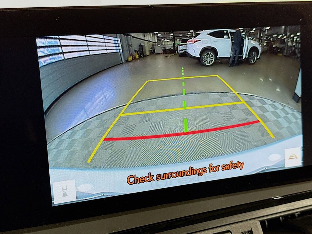 Used 2025 Lexus ES 300h w/ Premium Package image 14