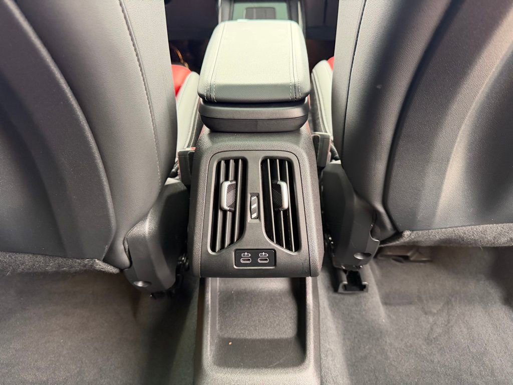 Used 2025 BMW X2 M35i image 34