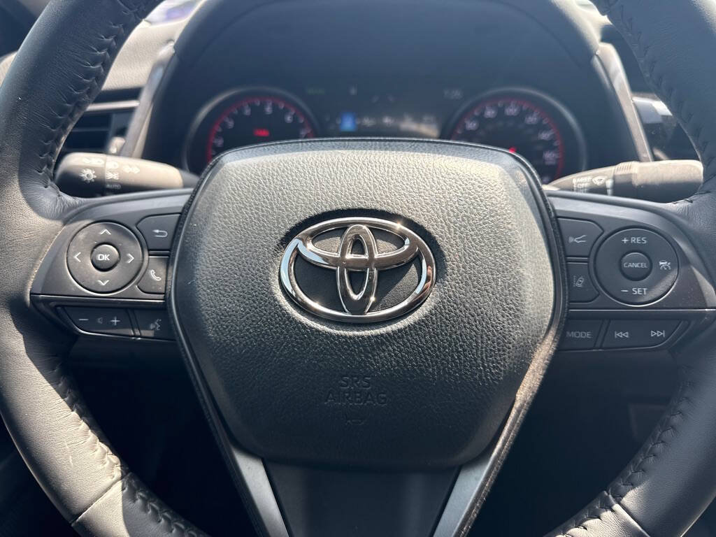 Used 2024 Toyota Camry XSE FWD image 30
