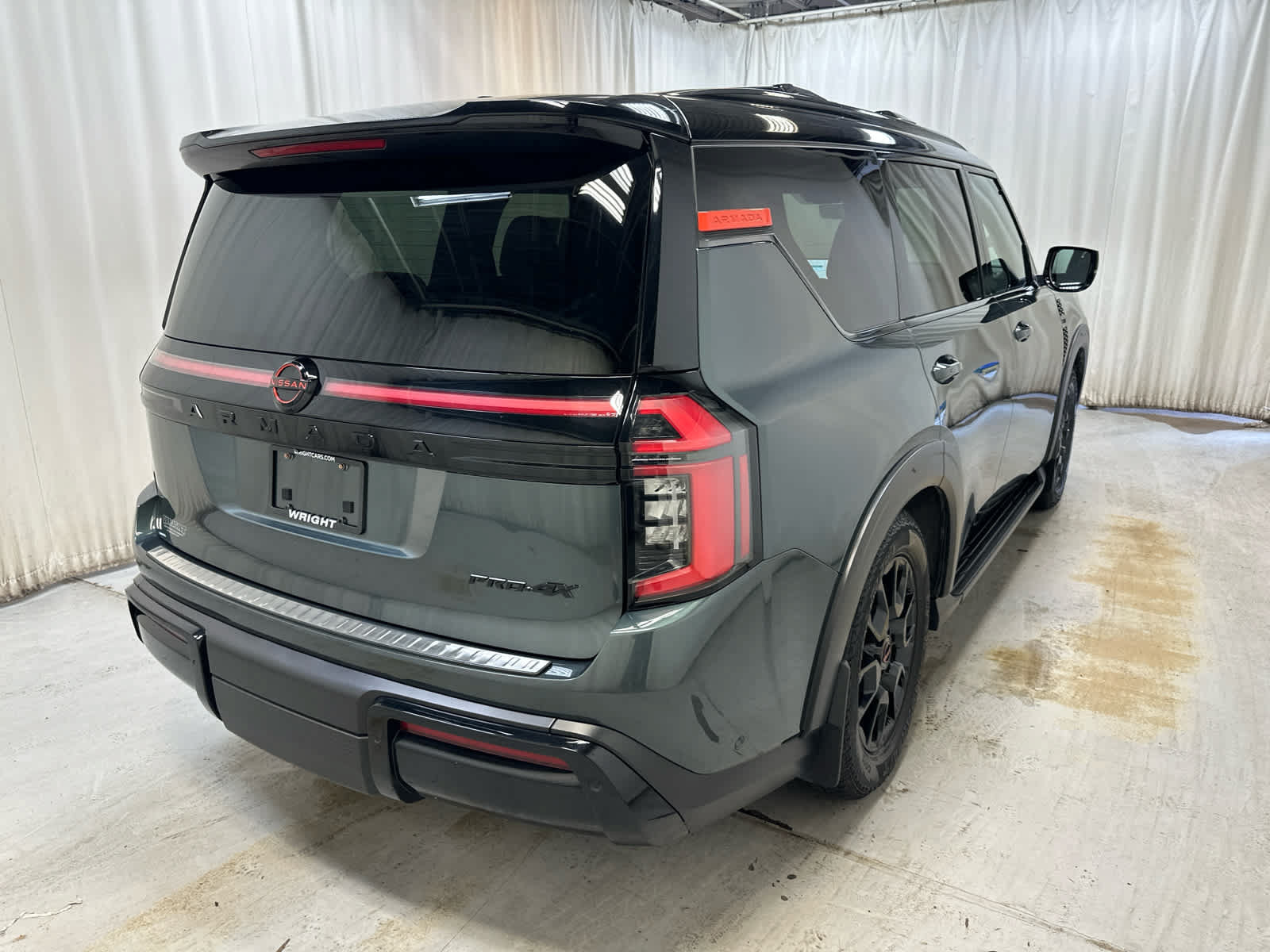 Certified 2025 Nissan Armada PRO-4X w/ Pro-4X Premium Package AWD/4WD image 11