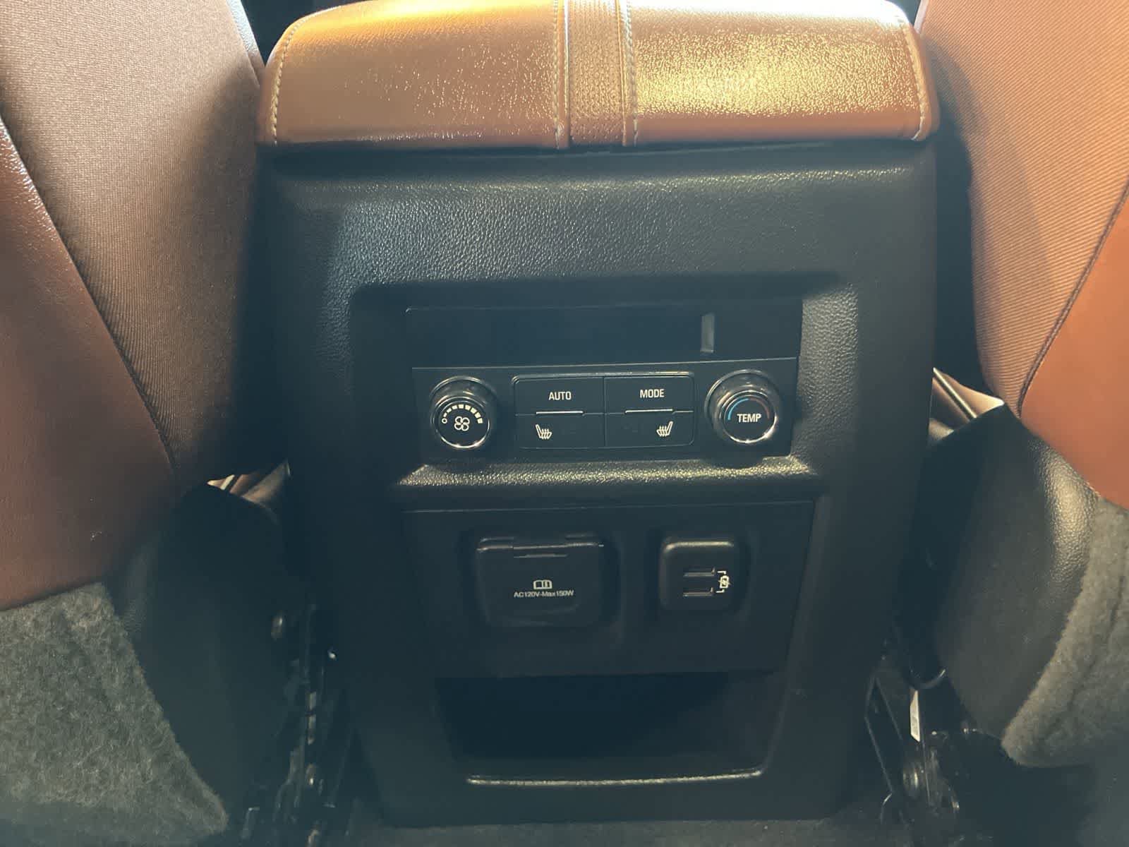 Used 2019 Chevrolet Traverse High Country AWD/4WD image 28