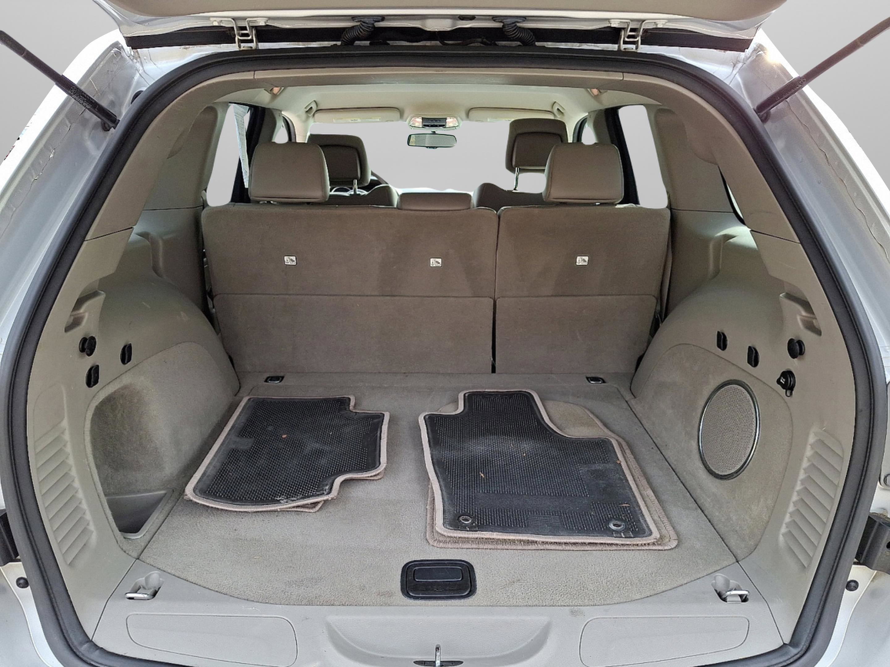 Used 2012 Jeep Grand Cherokee Laredo image 28