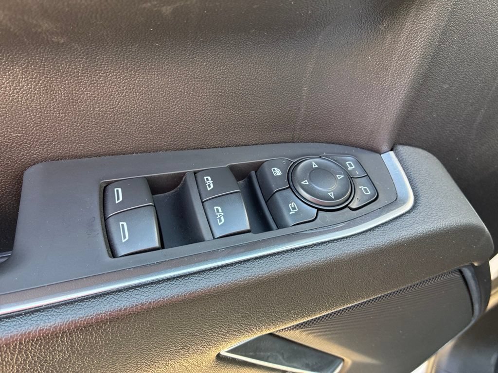 Used 2024 GMC Sierra 1500 SLT AWD/4WD image 8