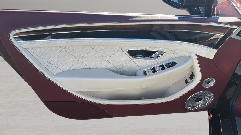 Used 2020 Bentley Continental GT image 27