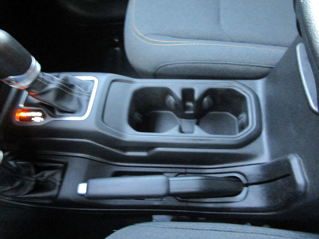 Used 2024 Jeep Gladiator Willys image 41