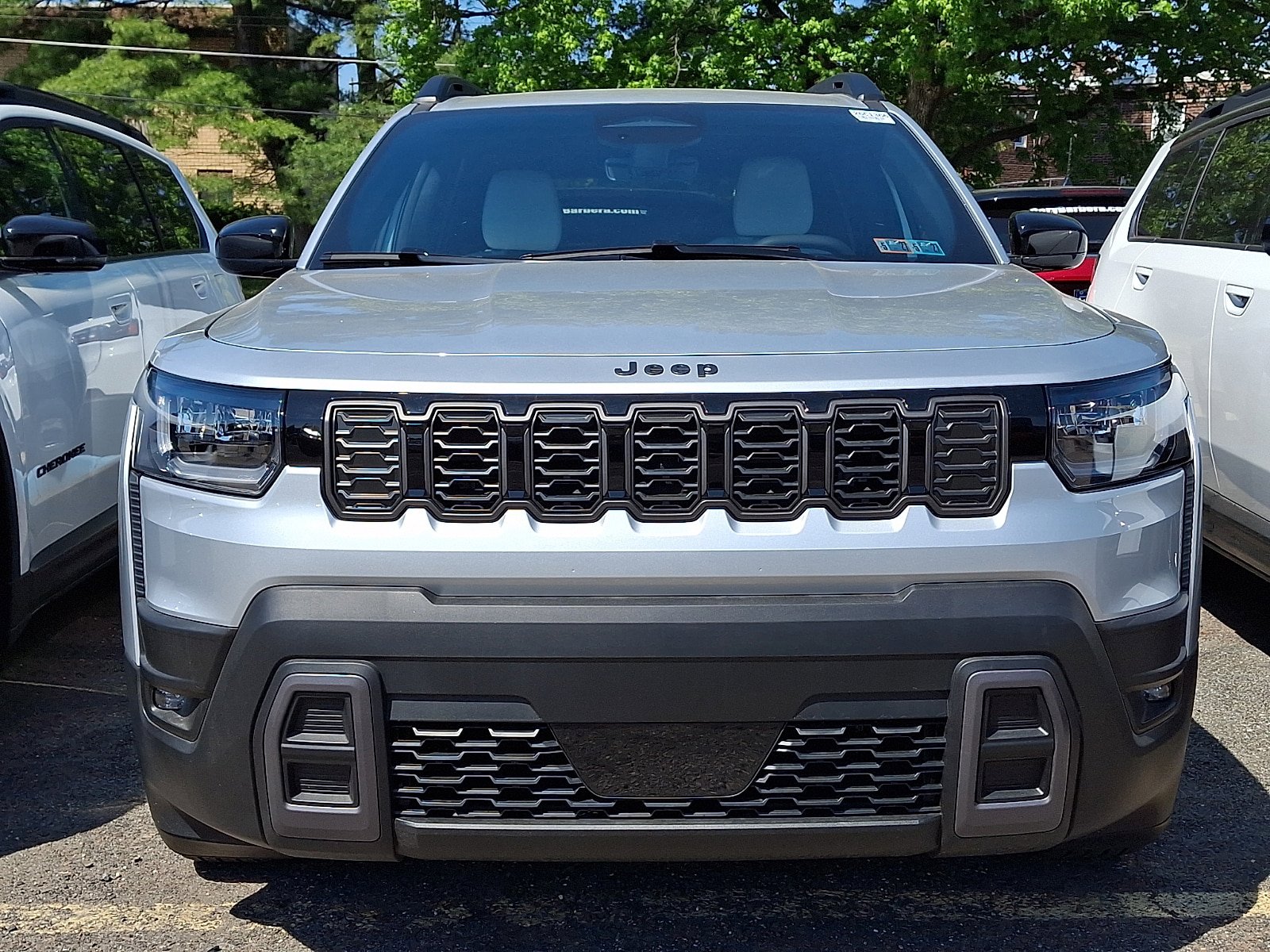 New 2026 Jeep Cherokee Laredo AWD/4WD image 2