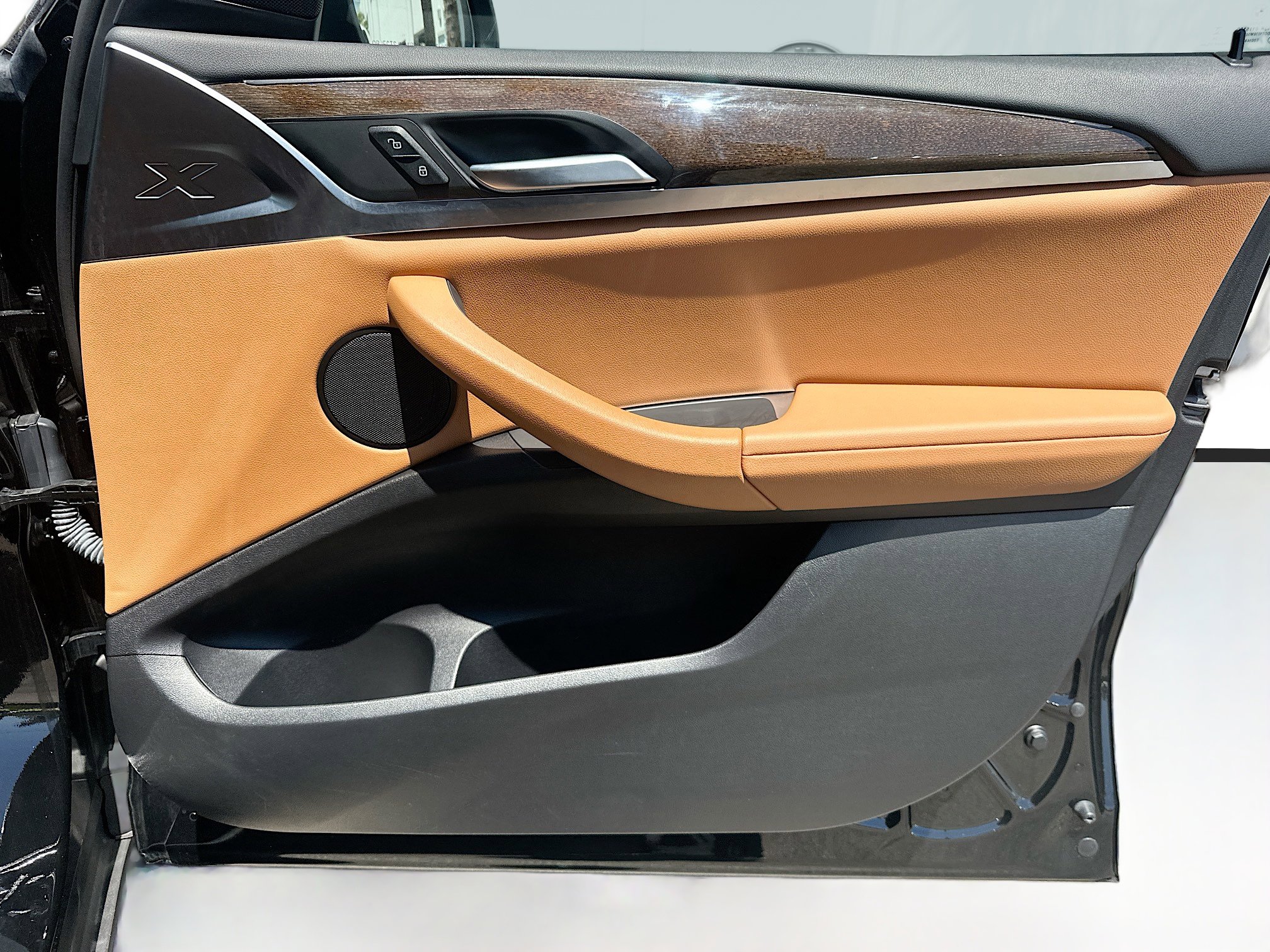 Used 2024 BMW X3 sDrive30i w/ Premium Package image 33