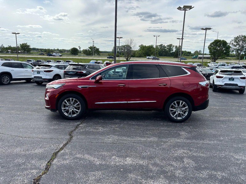 Certified 2023 Buick Enclave Essence w/ Experience Buick Package FWD image 2