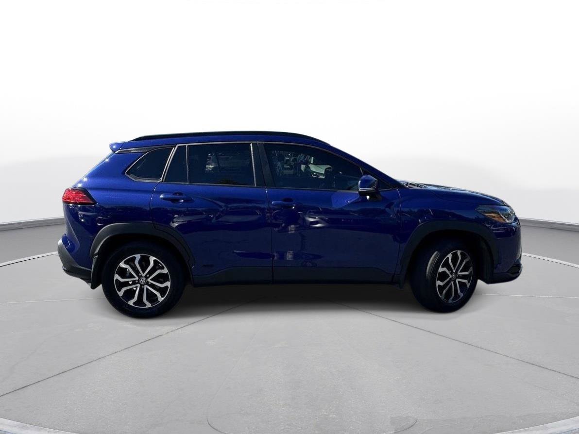 Used 2024 Toyota Corolla Cross AWD Hybrid image 5