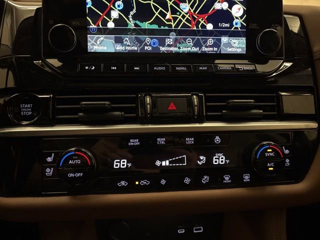 Used 2025 Nissan Pathfinder Platinum AWD/4WD image 21