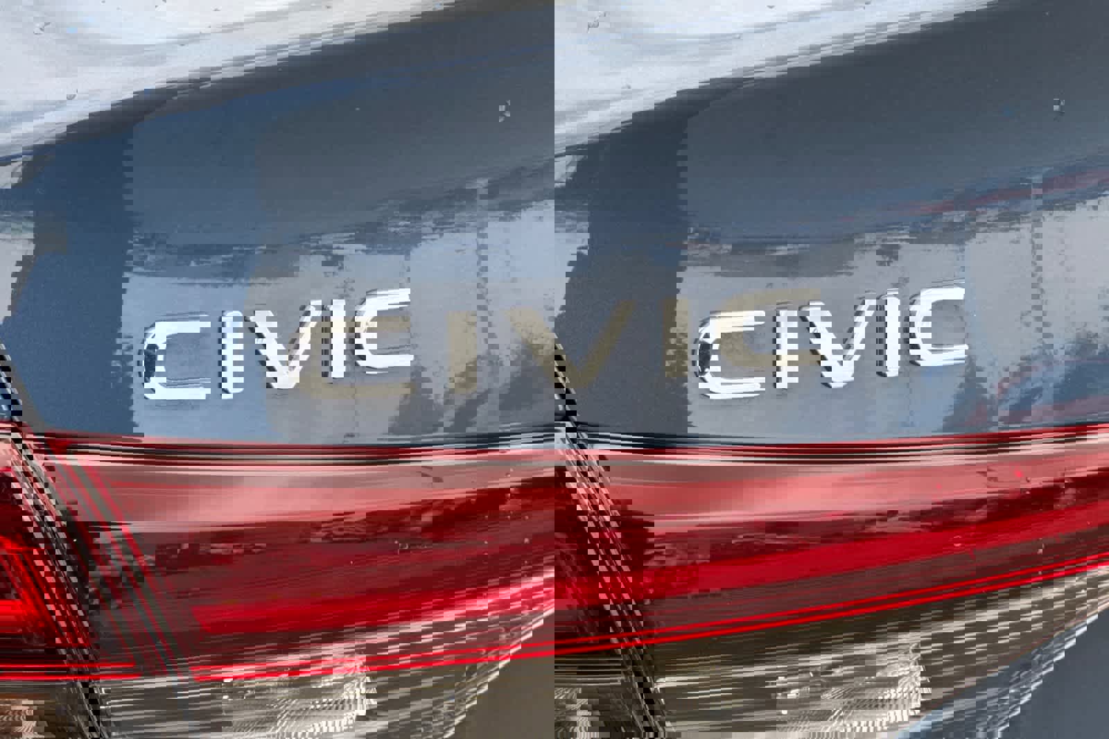 Used 2025 Honda Civic LX image 30