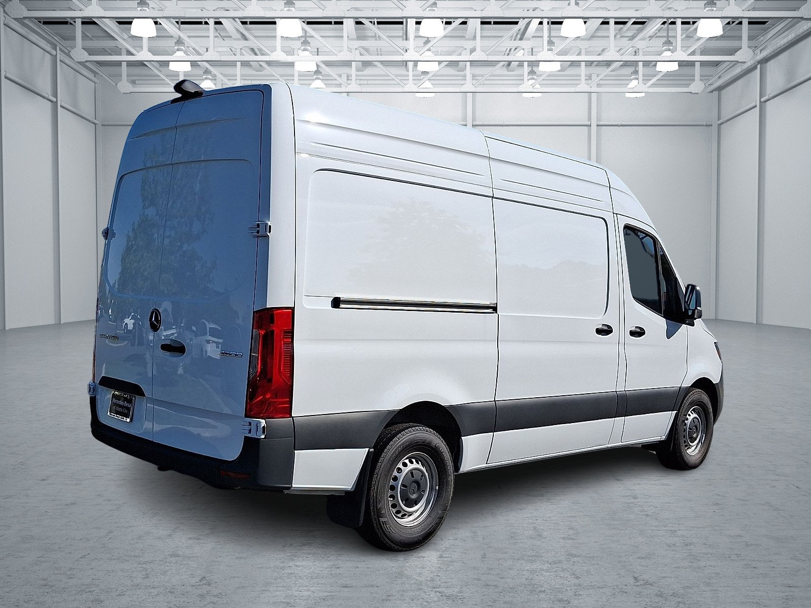 Used 2025 Mercedes-Benz Sprinter 2500 image 6