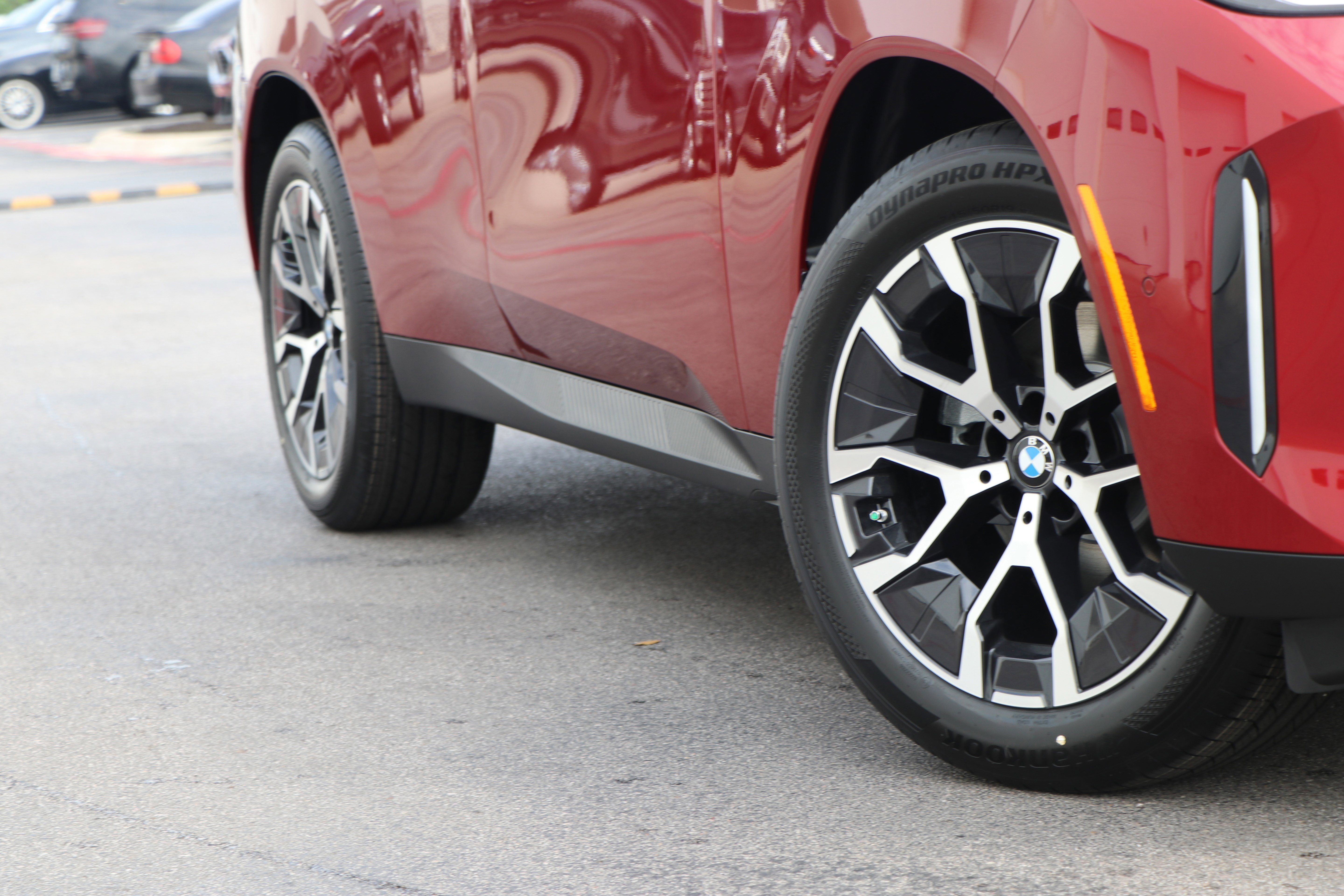 Certified 2025 BMW X3 xDrive30i w/ Premium Package image 3