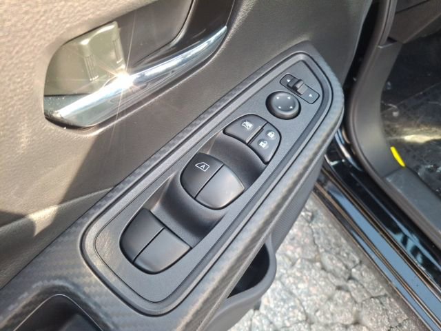 New 2025 Nissan Versa SV w/ Trunk Package image 11