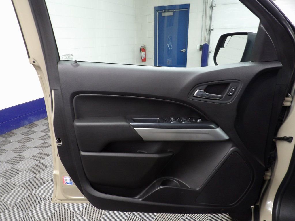 Used 2021 Chevrolet Colorado ZR2 w/ Colorado ZR2 Bison Edition image 54