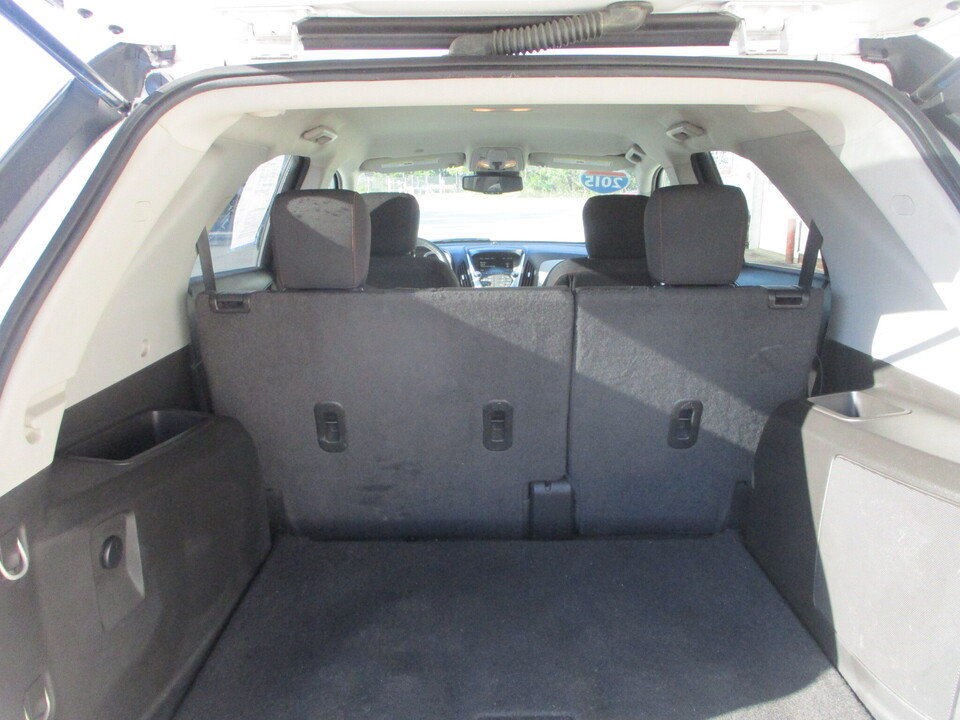 Used 2015 Chevrolet Equinox LT w/ Driver Convenience Package FWD image 6
