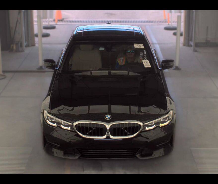Used 2021 BMW 330i Sedan w/ Convenience Package RWD image 8