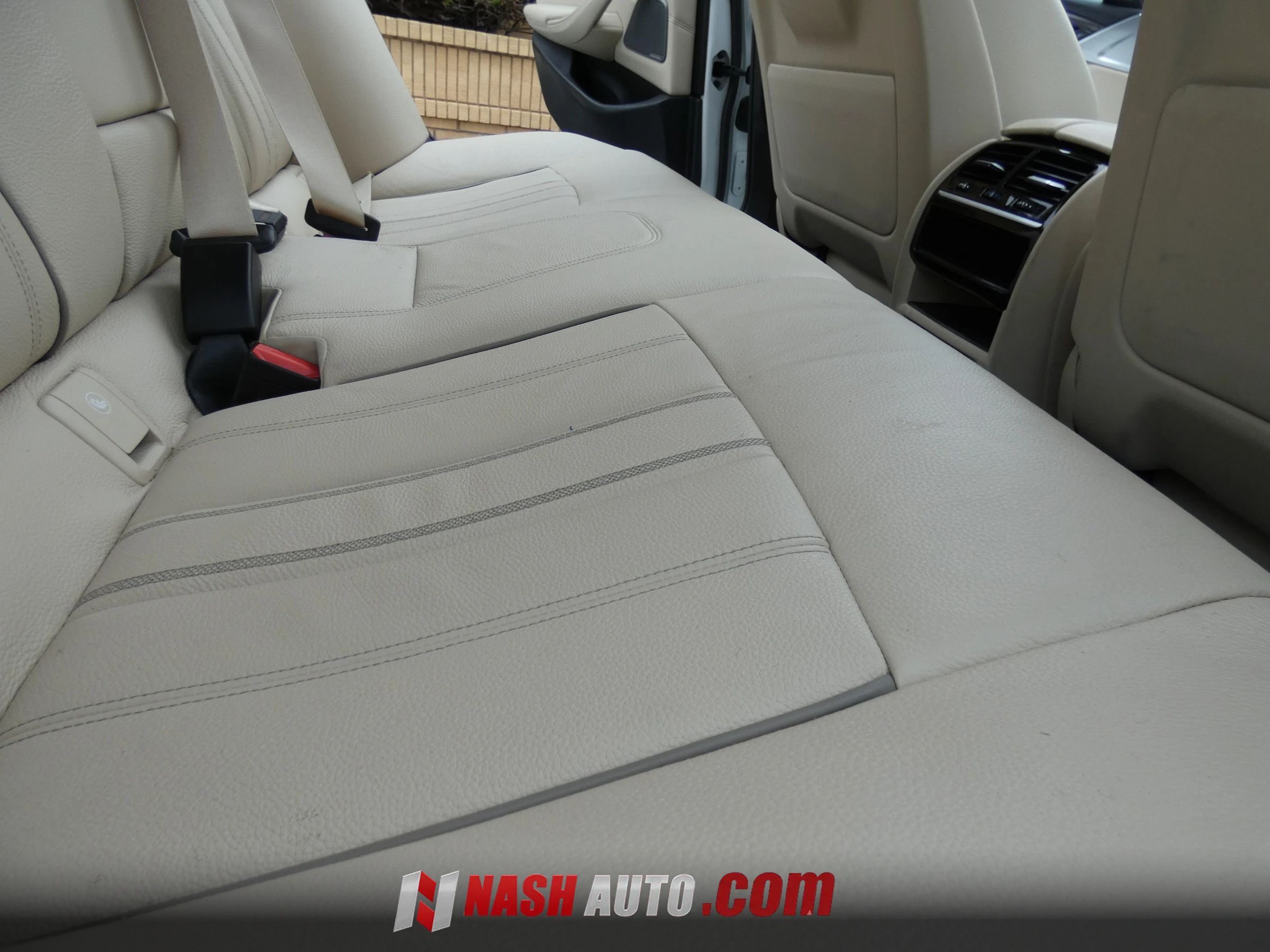 Used 2017 BMW 540i RWD image 40
