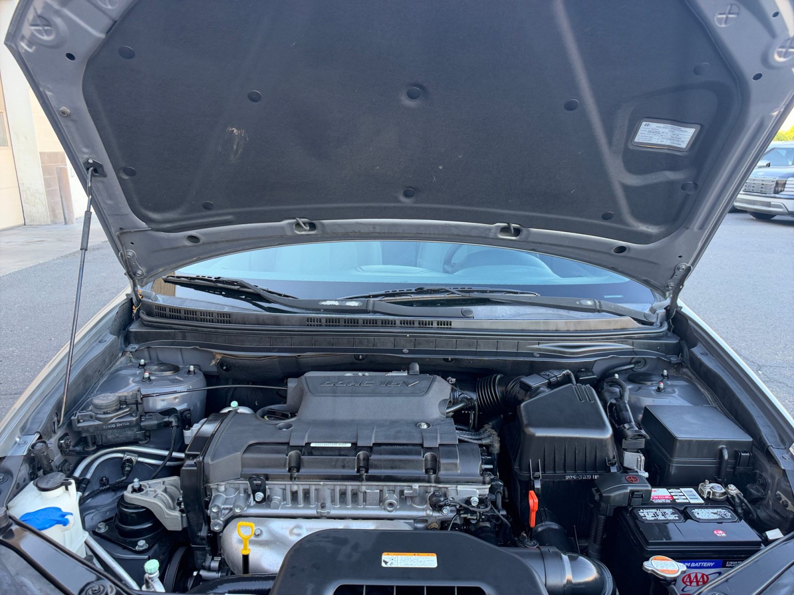Used 2010 Hyundai Elantra GLS FWD image 22