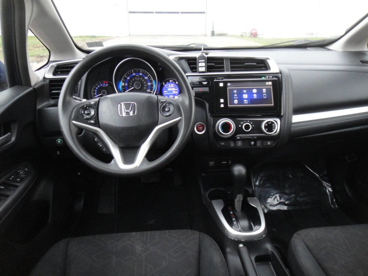 Used 2015 Honda Fit EX image 11