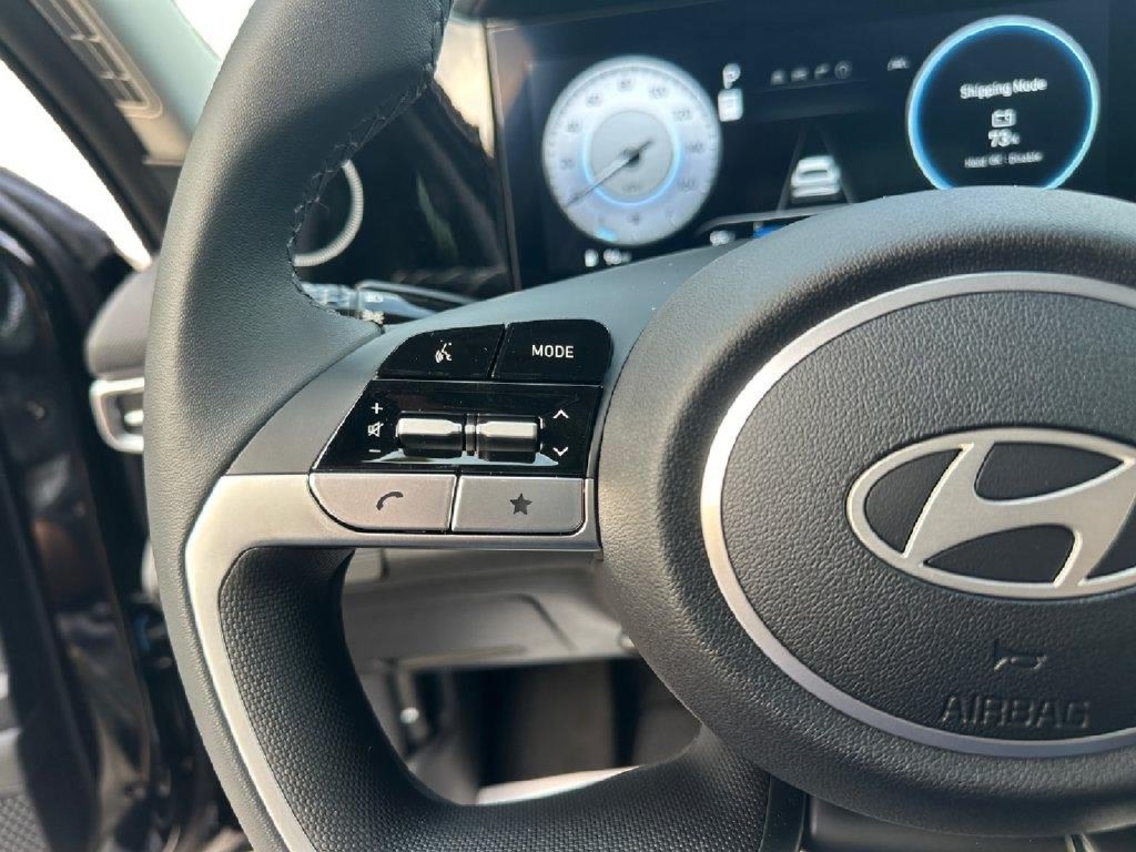 New 2026 Hyundai Elantra Limited FWD image 19