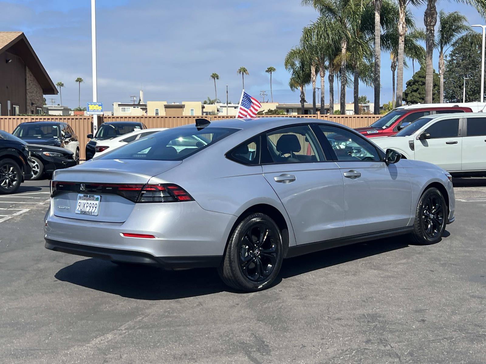 Certified 2025 Honda Accord SE image 24
