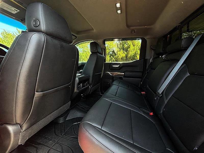Used 2019 Chevrolet Silverado 1500 LT Trail Boss AWD/4WD image 36