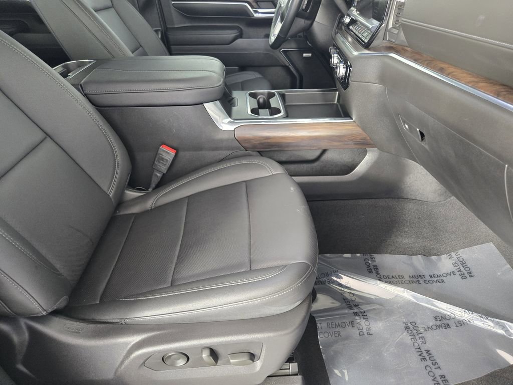 Used 2024 GMC Sierra 2500 SLT w/ SLT Premium Package AWD/4WD image 15