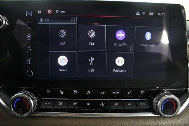 Used 2024 GMC Canyon Denali image 6