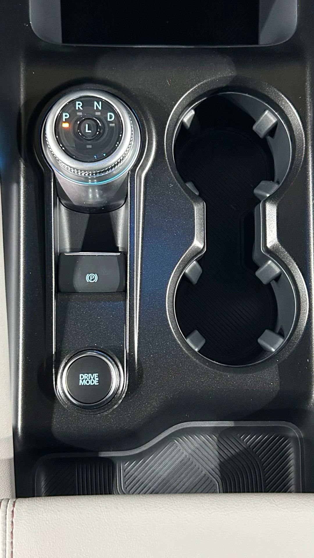 New 2026 Ford Explorer Active w/ Active Comfort Package AWD/4WD image 93