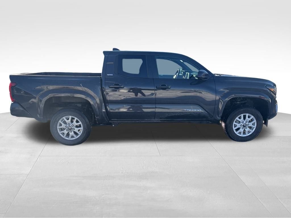 Used 2024 Toyota Tacoma 4x4 Double Cab image 7