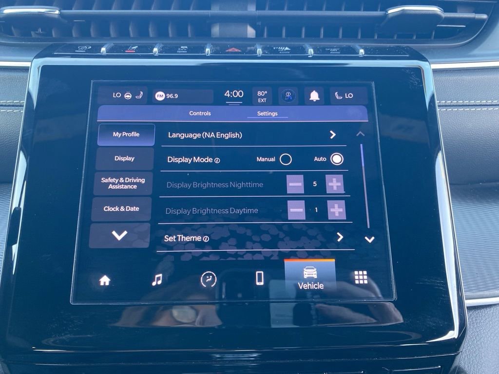 Used 2024 Jeep Grand Cherokee L Laredo image 40