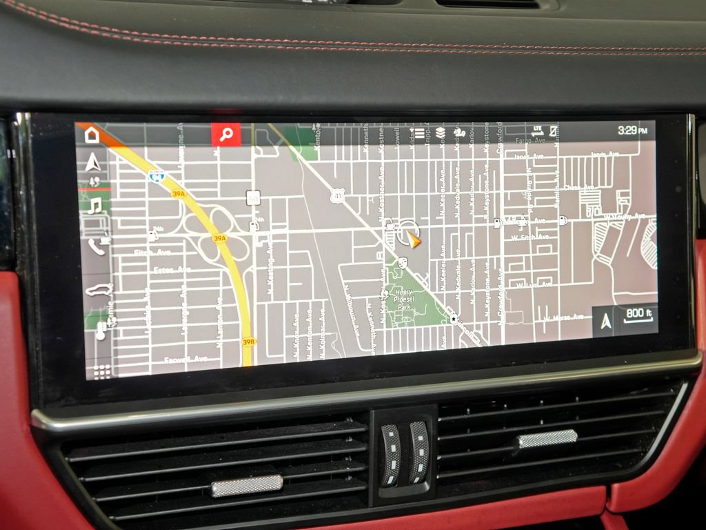 Certified 2021 Porsche Cayenne GTS AWD/4WD image 32