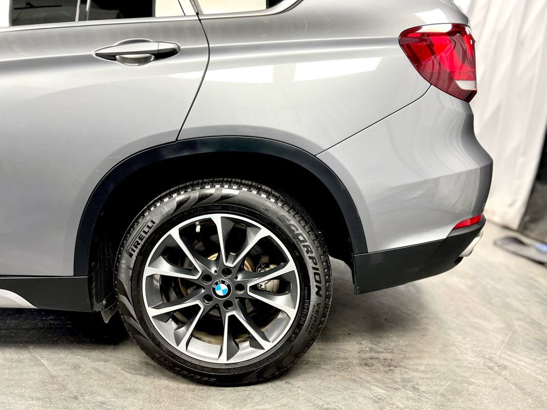 Used 2018 BMW X5 xDrive35i image 11