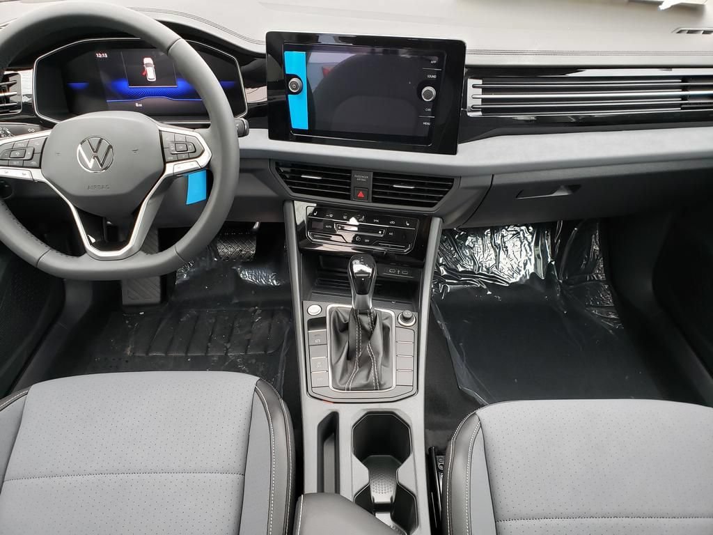 New 2026 Volkswagen Jetta SE FWD image 9