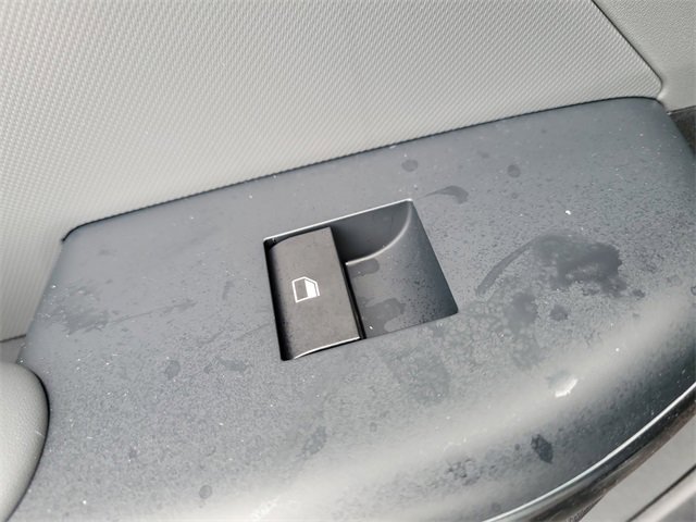 New 2025 Kia K4 LXS image 14