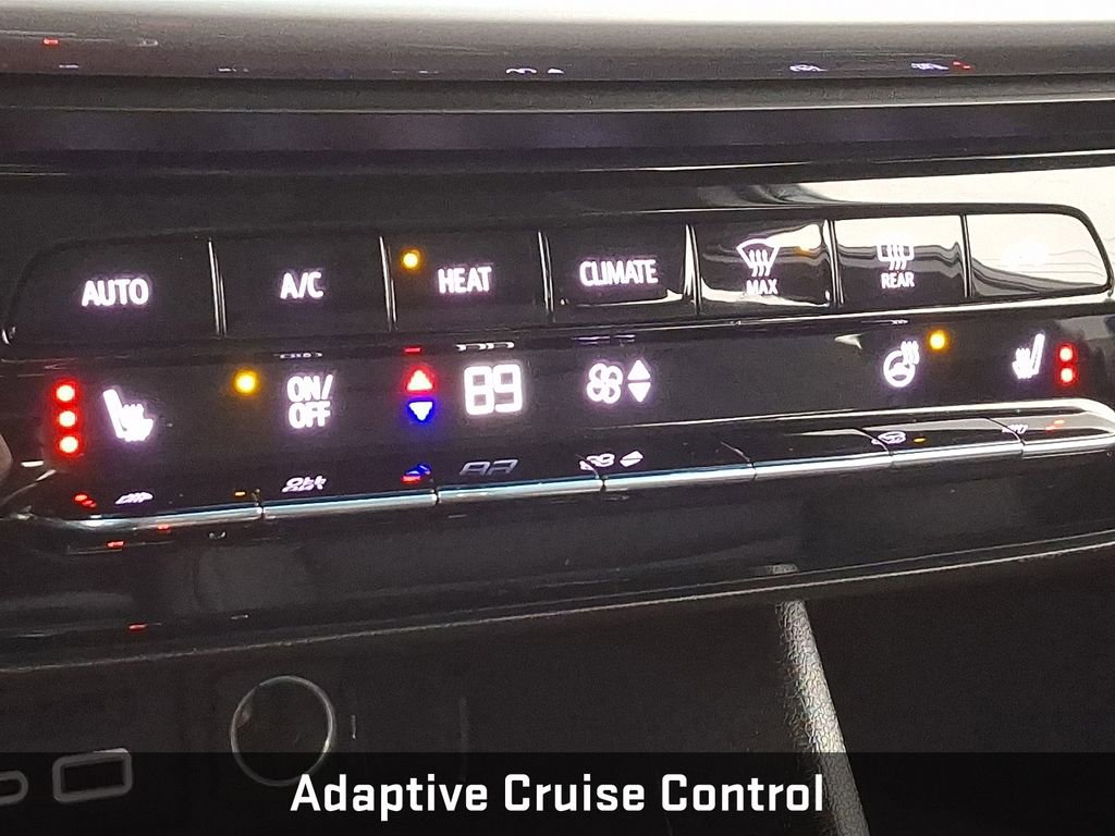 Certified 2023 Chevrolet Bolt LT w/ Infotainment Package image 21