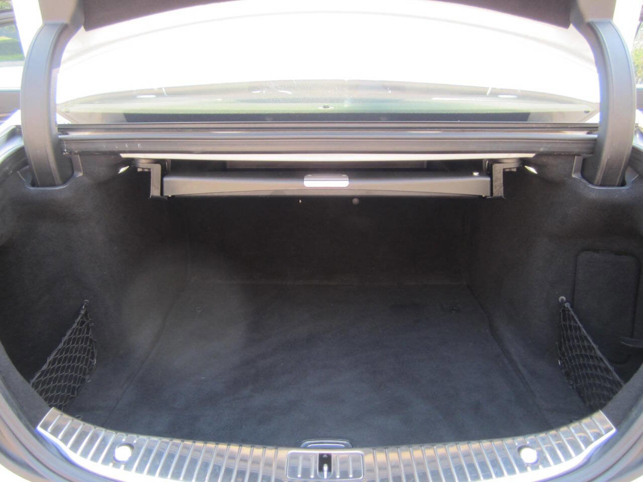 Used 2018 Mercedes-Benz S 560 Sedan image 11